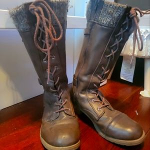 Brown boots